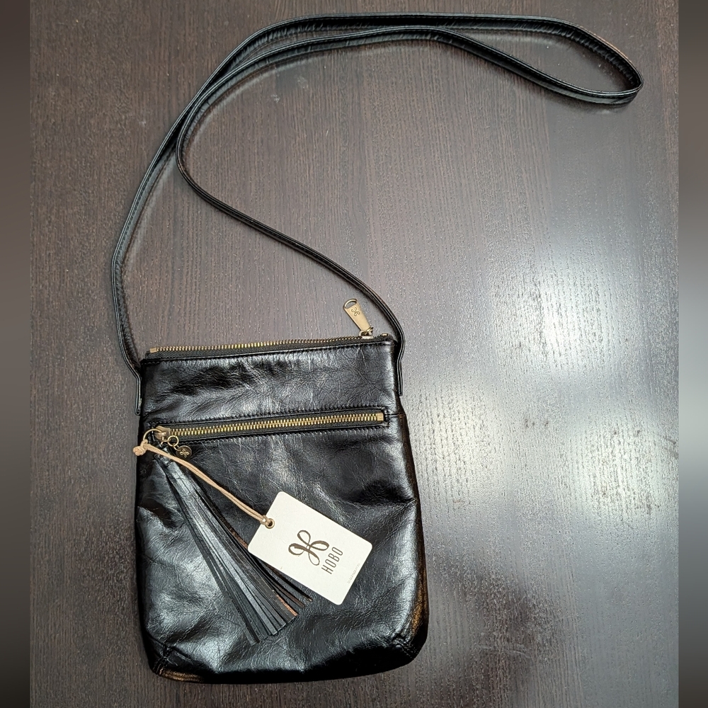 Hobo Sarah Black Leather Crossbody Bag Tassel Zip Pocket Genuine NWT $168
